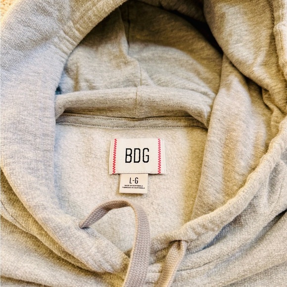EUC BDG by Urban Outfitters Cropped Hoodie - Picture 3 of 5